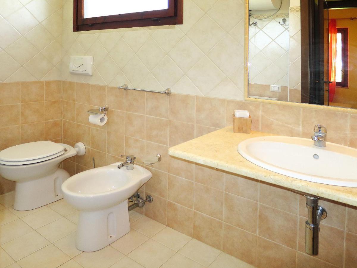 Holiday Home Rei Mare Fronte Marina - Rei205 By Interhome Monte Nai Exterior photo